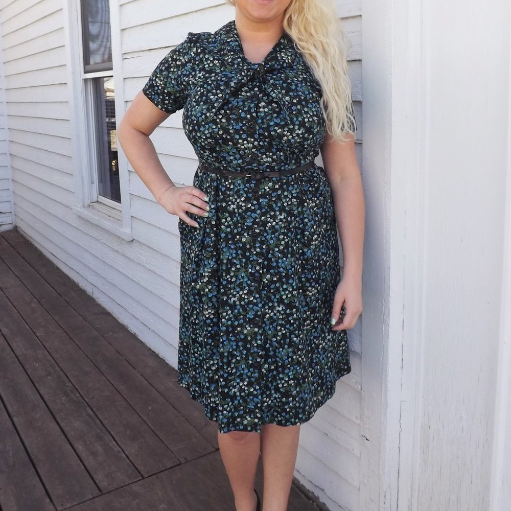 50s Floral Print Dress Black Blue Cotton Vintage L